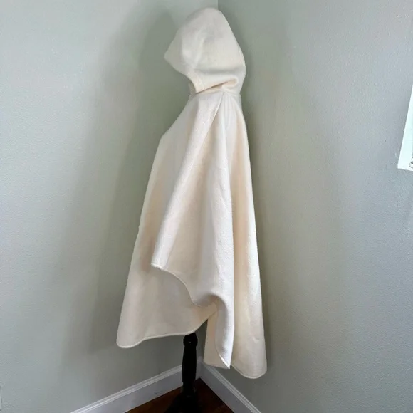 Bridge Gate Ivory Women's Hooded Cape/Poncho Size S - Picture 5 of 9